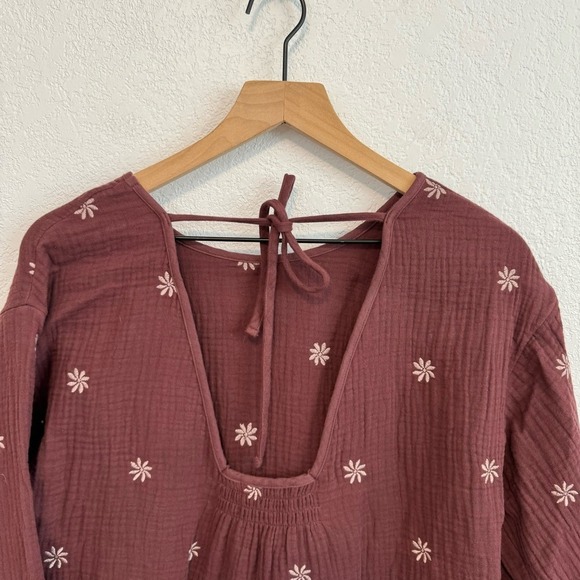 Madewell Embroidered Lightspun Peplum Open-Back Top Vintage Mulberry Red M - Picture 8 of 12